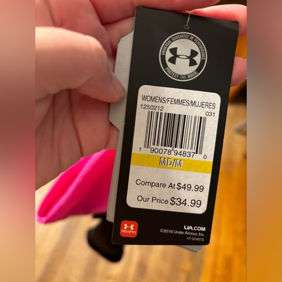 NWT Under Armour Capri Heat Gear Leggings - Picture 6 of 9